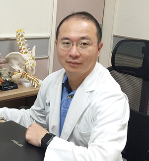 李佳霖